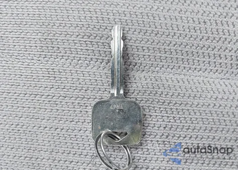 2002 Toyota Corolla Ce из США, поврежденный, VIN 2T1BR12E72C533307